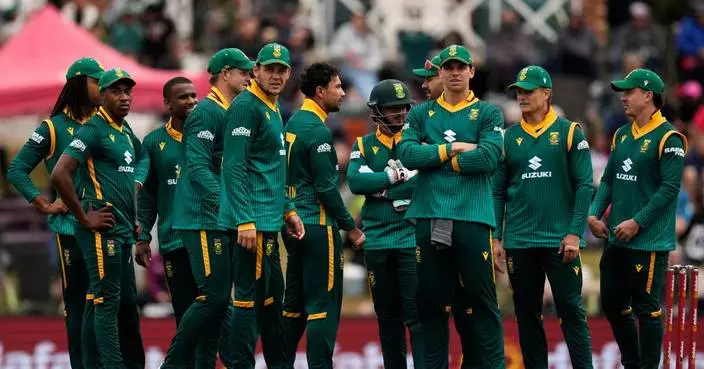 Rabada ruled out as South Africa turns to 2 spinners for first cricket test vs Australia