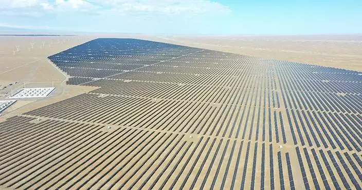 A 'Blue Great Wall' Rises on the Gobi Desert