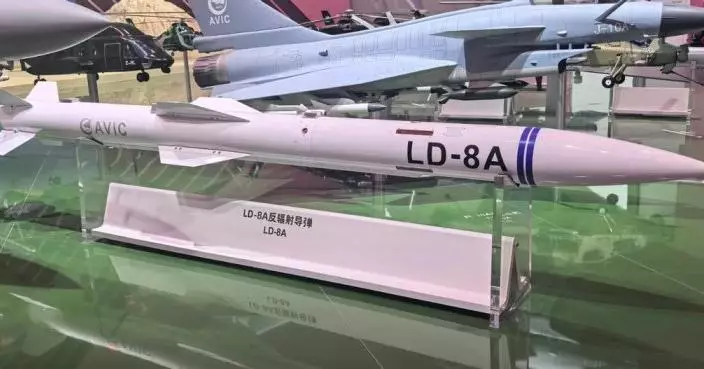 殲-16D電子戰機首掛反輻射導彈「雷達殺手」，射程200公里連關機都逃不掉