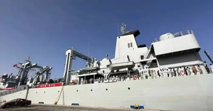 第二批中國軍艦撤離蘇丹人員抵吉達港 共470多人包括272名中國公民