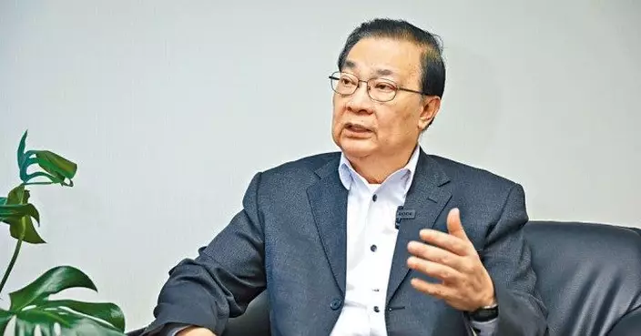 指批評政府必須根據事實 譚耀宗︰圖書內容有誤導應下架