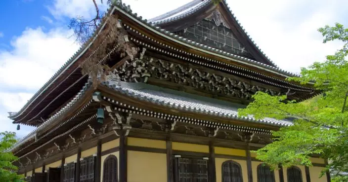京都南禪寺有神秘男主動幫遊客影相 完事後索款1000日圓
