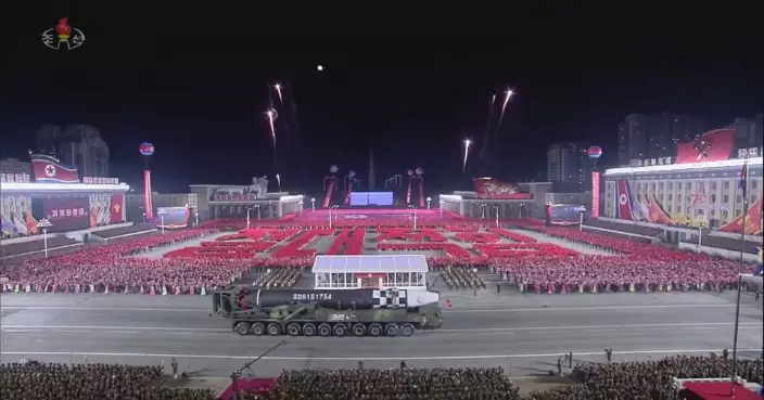 南韓：北韓周四晚舉行夜間閱兵