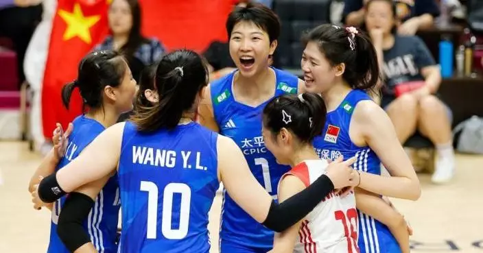 世界女排聯賽韓國水原站   中國女子排球隊以 3:2 逆轉戰勝美國隊