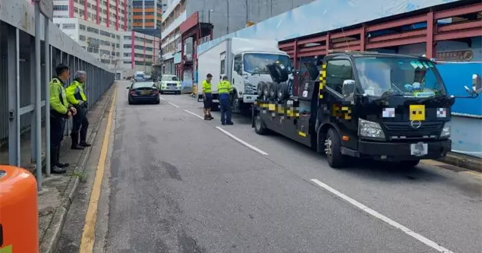 警方東九龍交通黑點打擊違泊 多次票控20輛違例汽車