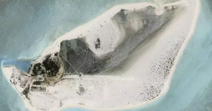 美媒︰中國似乎在南海中建島興建機場