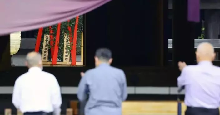 日本跨黨派議員聯盟約90人 集體到靖國神社參拜