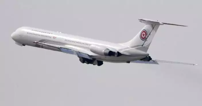 北韓關閉邊境三年以來首架國際商業航班降落北京首都機場