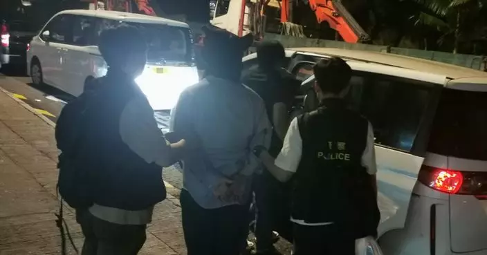 警方筲箕灣反毒品行動 拘兩男女檢獲市值約14萬元毒品