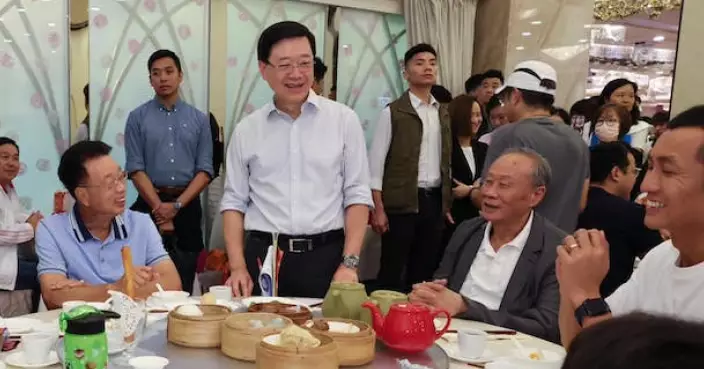李家超:與街坊近距離接觸 能更好了解市民想法和期望