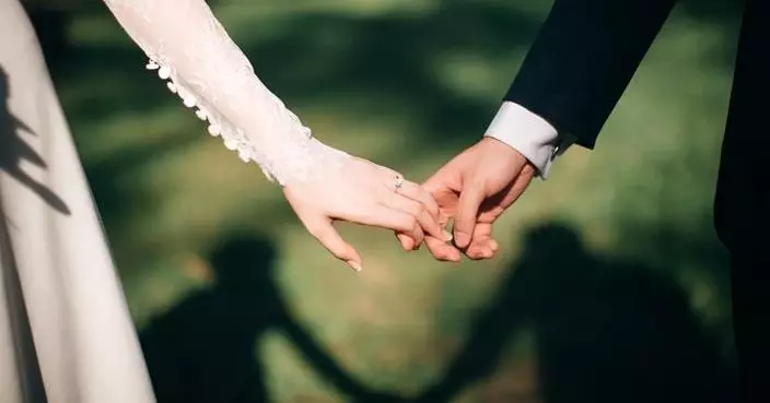 民政部：中國去年約683萬對新人登記結婚　較前年下跌逾一成