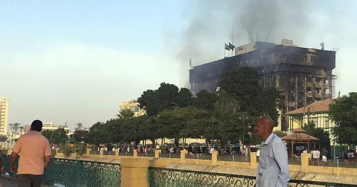 埃及一幢安全部門建築物起火25傷