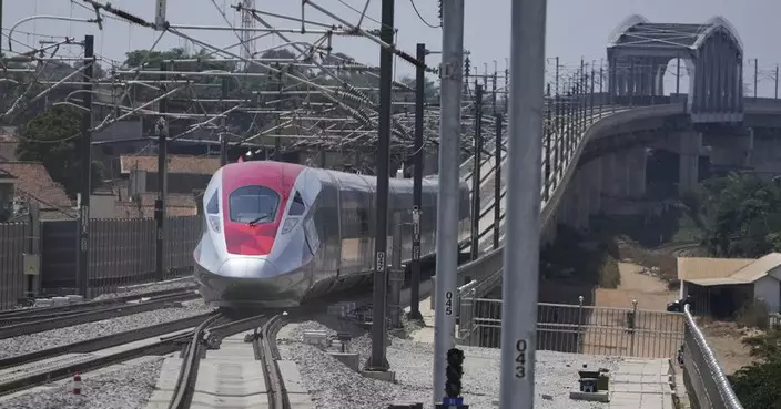 雅萬高鐵啟用 印尼總統：標誌運輸業進一步現代化