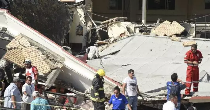 墨西哥一座教堂屋頂塌下造成死傷　多人仍被困