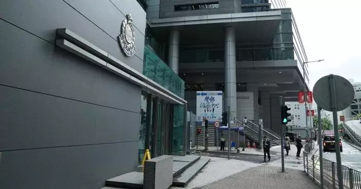 24歲女子涉非法燃放煙花被捕