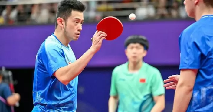 杭州亞運乒乓男單港隊黃鎮廷晉級四強穩奪獎牌