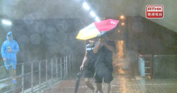 天文台：本港9月受極端天氣影響有驚人暴雨及十號颶風