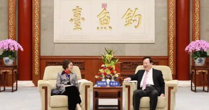 阮蘇少湄引述內地官員稱對內地經濟及香港未來感樂觀