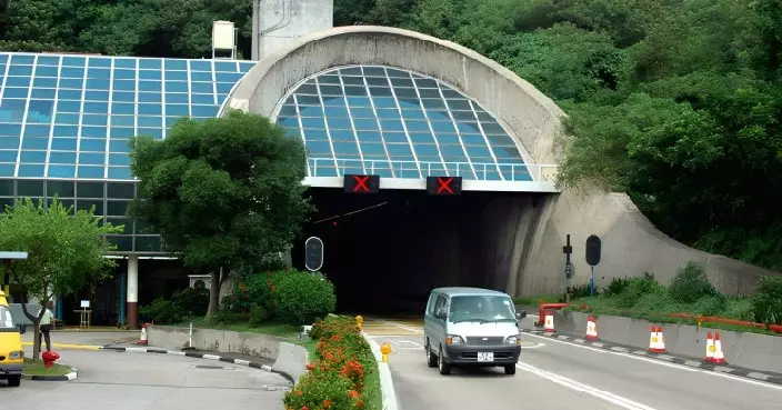 香港仔隧道24日上午5時起實施「易通行」 人手收費亭及快易通將取消