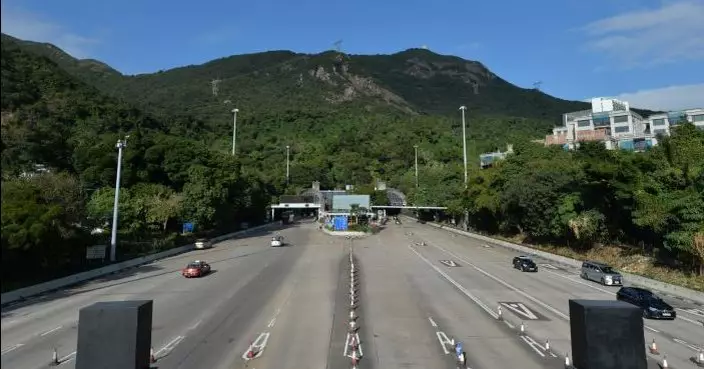 香港仔隧道首日實施易通行 交通運作暢順