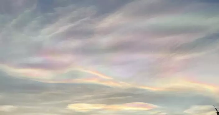 北極天空頻現「貝母雲」罕見過極光  天空呈現珍珠般閃亮光澤