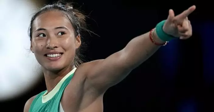 澳洲網球公開賽女單   中國球手鄭欽文晉級四強