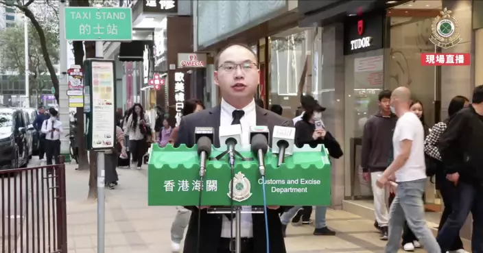 藥材磨粉貴80倍劏內地客 海關拘尖沙咀藥房54歲男店員