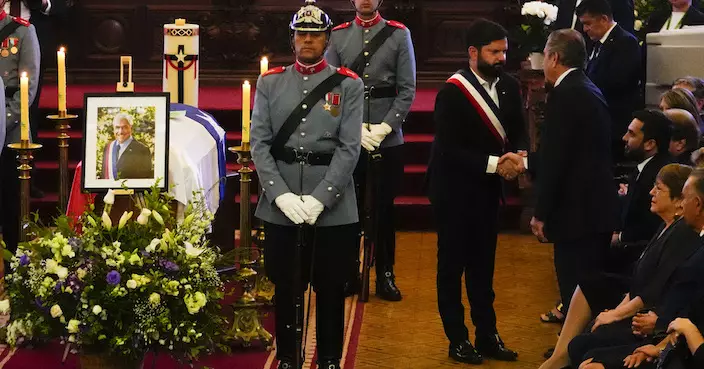 智利為前總統皮涅拉舉行國葬