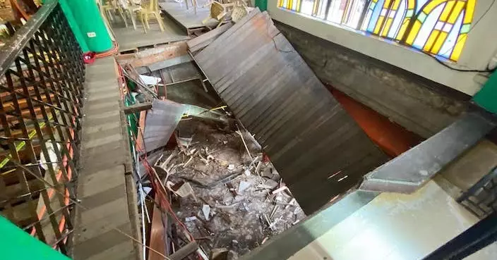 菲律賓教堂樓層地板倒塌1死逾60傷
