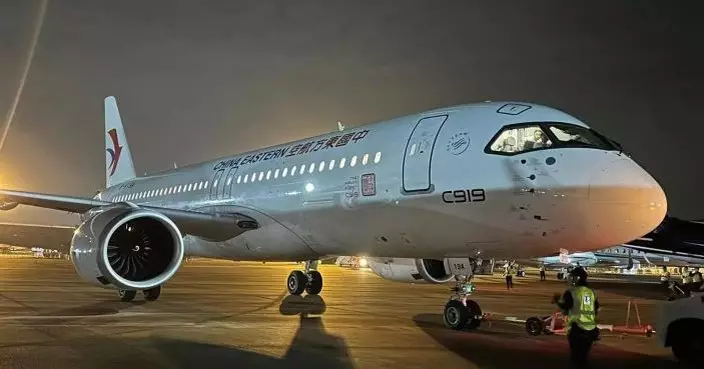 國產C919客機首度海外亮相  飛抵新加坡參加航展