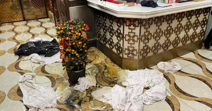 旺角桑拿浴室遭人擲汽油彈 警拘41歲漢疑因找前妻不果洩憤