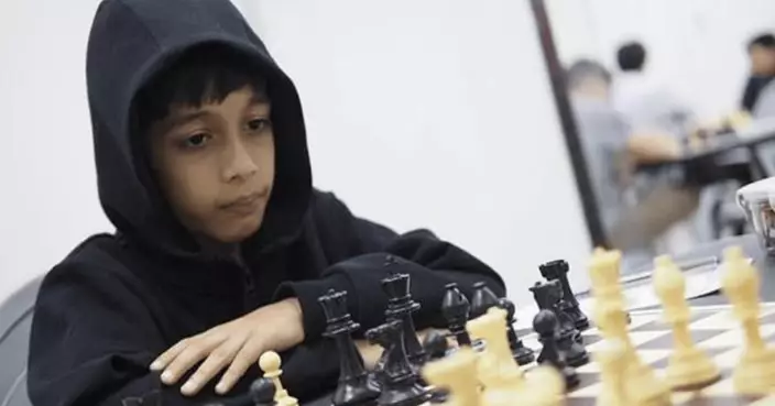 創歷史記錄！新加坡8歲象棋神童成擊敗「特級大師」最年輕選手