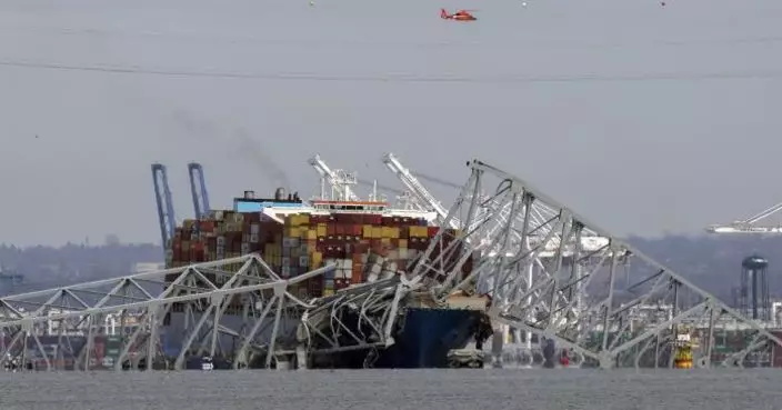 美巴爾的摩大橋遭掛新加坡旗貨櫃輪撞塌  當局救起2人1人不治