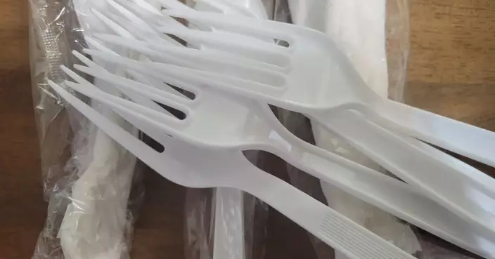 有小店仍提供受規管即棄塑膠餐具　稱存貨兩三日會用完