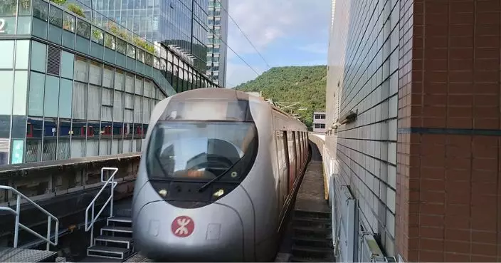 港鐵凌晨非行車時段  於荃灣綫展開新信號系統初步實地測試