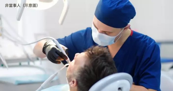 坡國牙醫手滑將「儀器零件」掉落患者喉嚨直入大腸 終咁樣取出