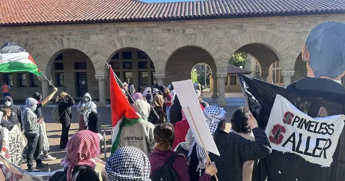 加州史丹福大學有親巴勒斯坦示威 學生闖校長辦公室警拘13人