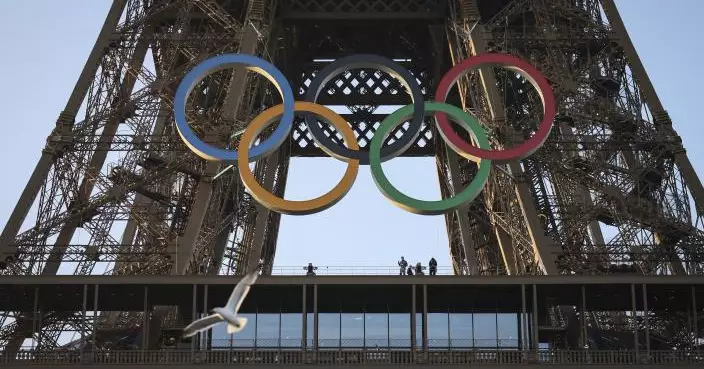 巴黎奧運｜巴黎艾菲爾鐵塔掛上奧運五環標誌