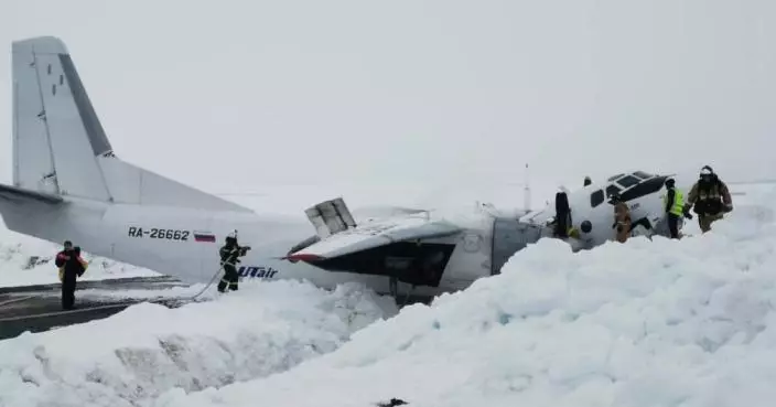 俄客機遇惡劣天氣北極迫降斷兩截 全機41人奇蹟生還