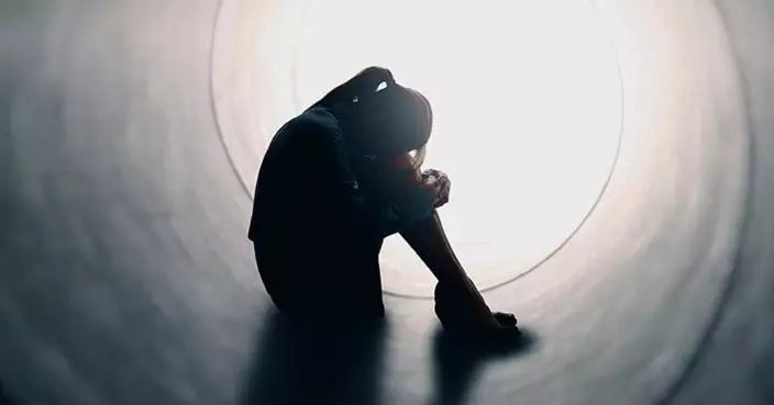 本地研究：AI催眠減壓效果不輸真人 6成人更寧願對AI講心事感「無壓力」