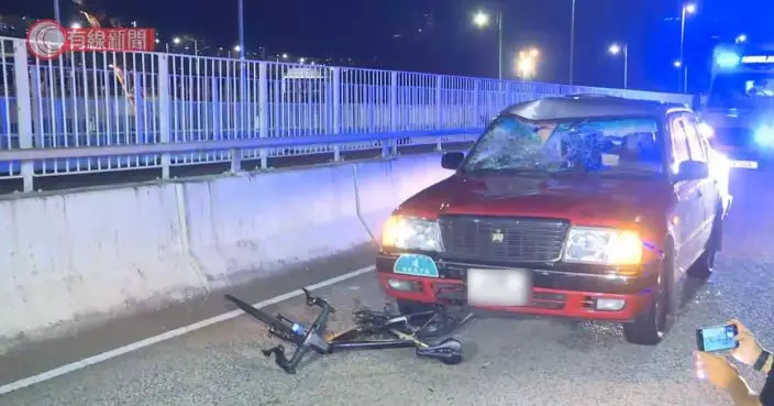 青衣南橋的士撞飛單車男 17歲少年昏迷警拘的士司機