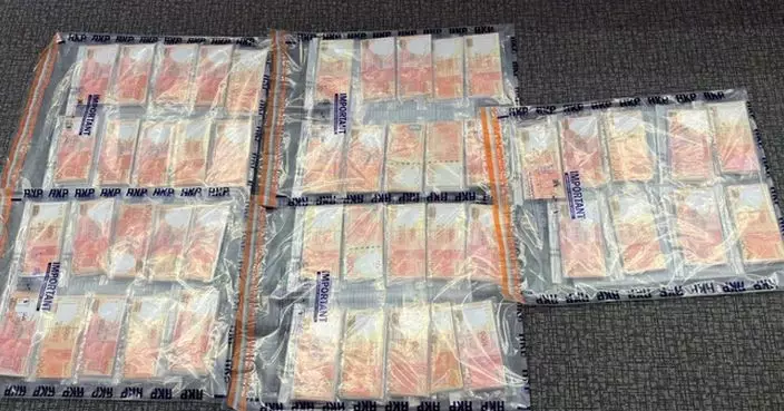 警拘43歲男涉3宗以偽鈔支付的士車費 另兩男藏逾4千張金牛被捕