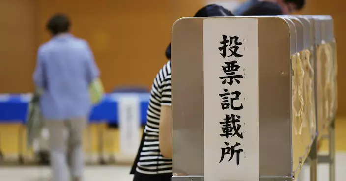 小池百合子大戰蓮舫 東京都知事選舉投票展開料當地深夜有結果