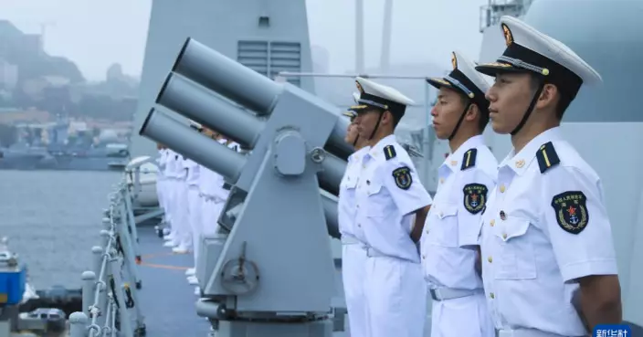 中國海軍抵俄海參崴 參加俄海軍成立328周年慶祝活動