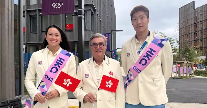 巴黎奧運｜中國香港代表團持旗手何詩蓓及張家朗出發