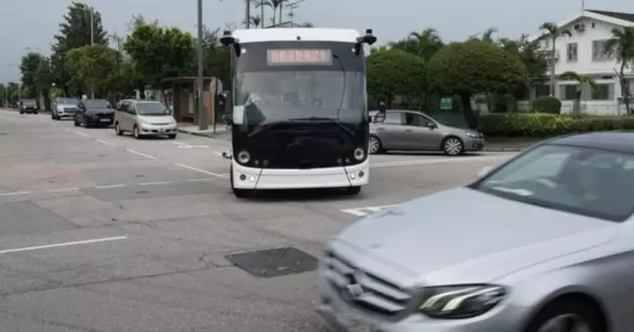 港測試八輛科技導航自動車  自動化技術達標將試行走固定路線