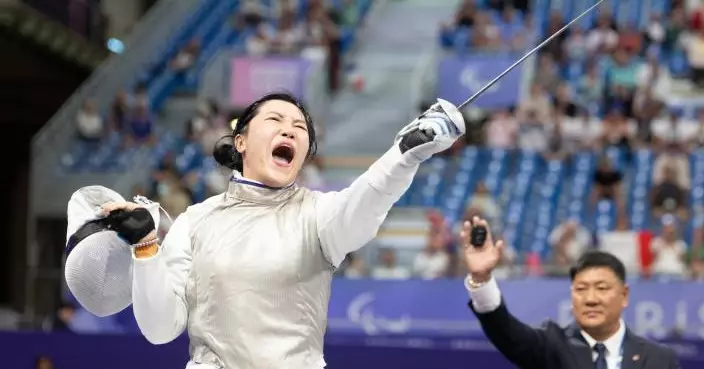 巴黎殘奧｜港隊女子輪椅劍擊隊出戰花劍團體賽八強