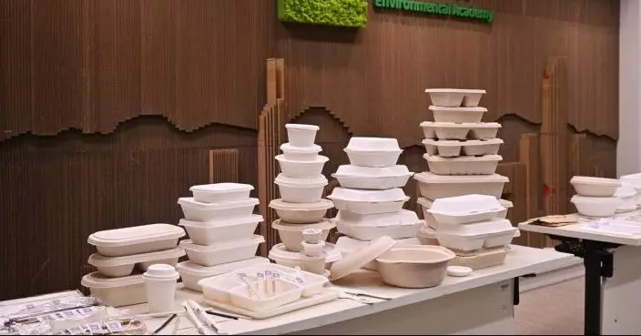 謝展寰：走塑第二階段何時實施 將視乎食物容器膠蓋替代品試驗成效