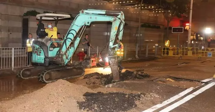 港灣道爆水管經搶修後已恢復食水供應 受影響路段取消單線雙程行車措施