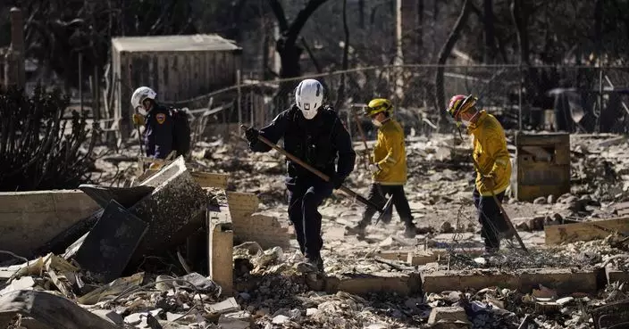 美國加州南部山火焚燒一周 氣象局：強風下火災風險達極危險水平